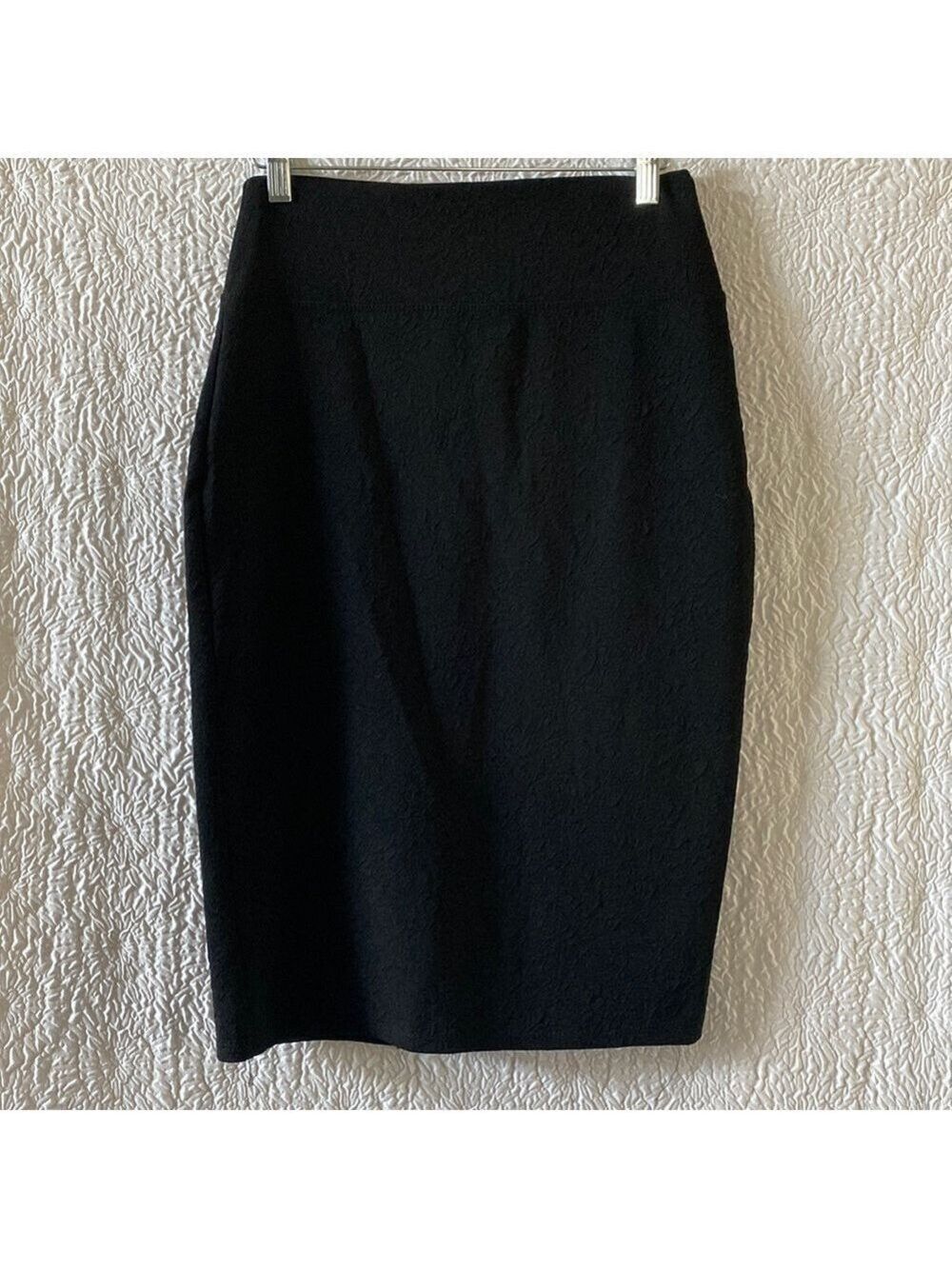 I'm In Love With Derek Heart Textured Midi Pencil Skirt